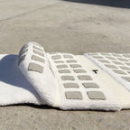 V2 PERFORMANCE GRIP SOCKS